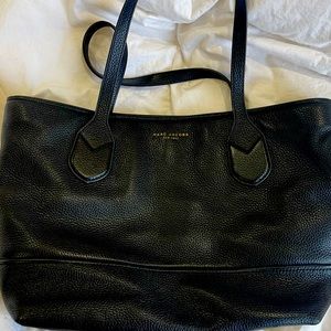 Marc Jacobs pebble leather bucket bag